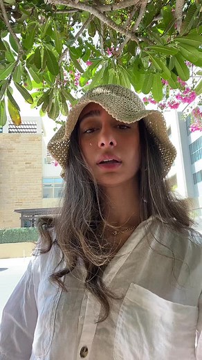 With or without hat? 👀