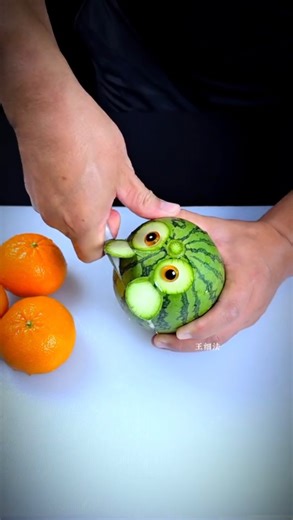 Artists Universum 🖌️ on Instagram: "Wang Xifa is a Chinese food artist who turns everyday ingredients into imaginative visual compositions. Rather than focusing solely on cooking, he arranges fruits, vegetables, and prepared foods into carefully balanced designs that feel more like art than meals. Color, symmetry, and texture are central to his work, transforming simple food items into striking arrangements that are as satisfying to watch as they are creative. Artist: 王细法 / wangzg888888888 on D