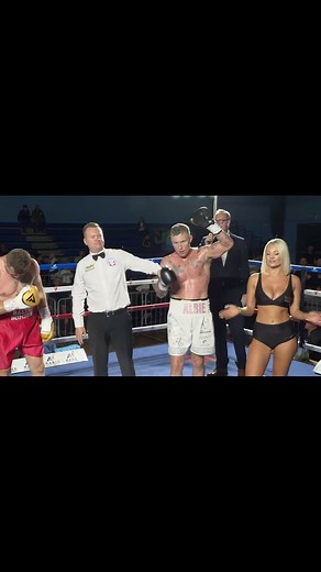 2.5K views | Unbeaten Light Heavyweight James Albert and one of Tommy Fury’s sparring partners, sends KSI a message after his win on the same night that KSI lost. | VIP Boxing Promotions | Facebook