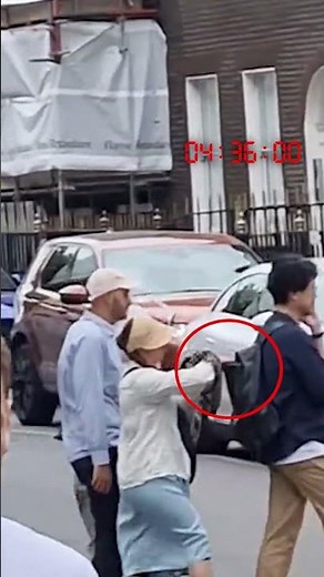 A Crazy Way to Get Pickpocketed