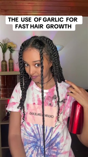 Garlic contains compounds that may help with hair growth, including: Allicin: Improves blood circulation in the scalp Sulfur: Strengthens hair strands, which can reduce breakage and hair loss Selenium: Promotes blood circulation to hair follicles, which can help them produce healthy hair Calcium: Strengthens hair structure FOLLOW Me On INSTAGRAM For MoRe Hair GRowTh Tips🤎 #garlicforhairgrowth #garlicwater