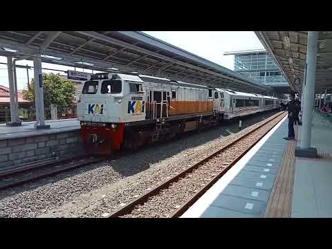 Edisi 17 Maret 2026 - Seru nya Nonton KAJJ Dan KRL Yang Lalu Lalang Di berbagai spot