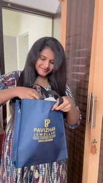 Gold shopping 🛍️ #selfgift #yearend2025