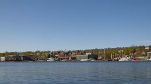 Video Belfast Maine Waterfront Early Springtime: Stockvideos & Filmmaterial (100 % lizenzfrei) 16768477 | Shutterstock