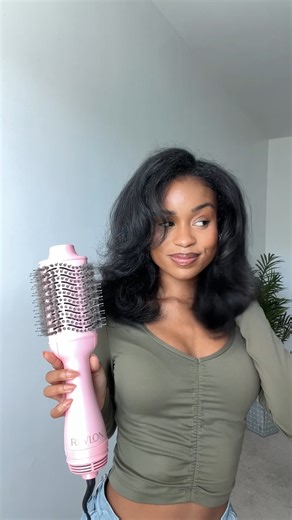 Revlon Hair Tools on Instagram: "Be pretty in pink this holiday season with the Limited-Edition 10th Anniversary Volumizer! 💖 Shop at @Target now for deals on Revlon all season long.🍁🎄 #revlonbrush #blowout #holiday #targetdeals #Hairtools #blackfriday"