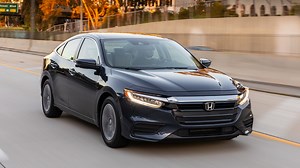 Honda Insight EX Long-Term Verdict: What Kind of Fuel Economy Did We See After a Year?