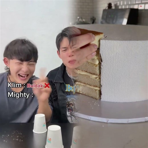 Random foods challenge #tiktok #beatbox #funny #acting #story#fyp #foryou#foryoupage #fyp シ