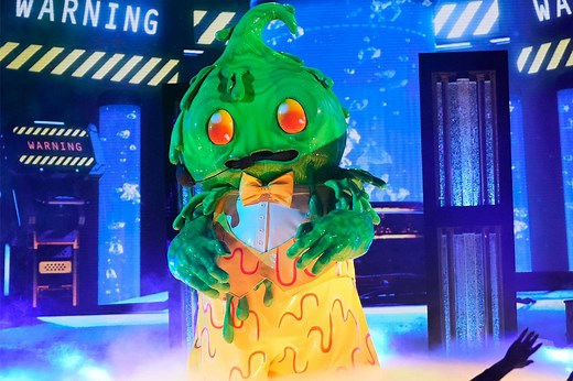'The Masked Singer' surprises with new format, reveals Goo as NFL star