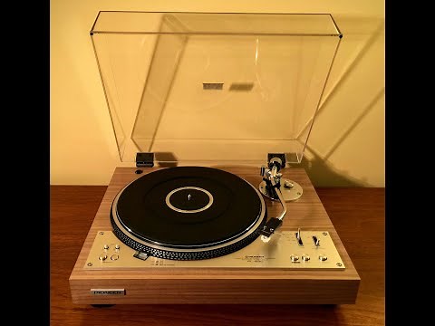 Pioneer PL-530 Automatic Turntable