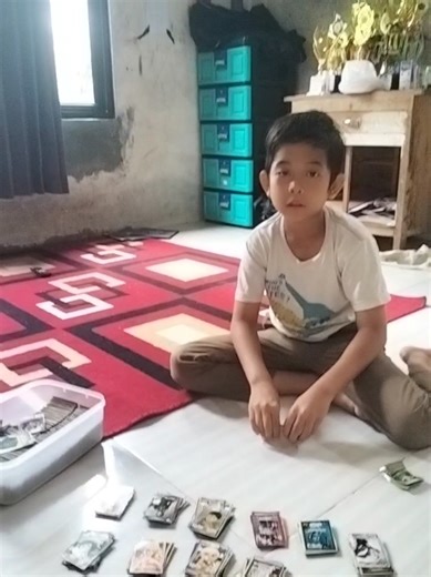 Mencoba Tepuk 128 Kartu Bersama Icha