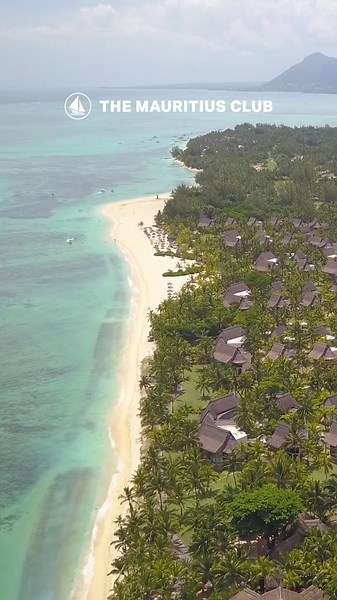 Aerial view of Dinarobin Beachcomber, #Mauritius. Book your stay with The Mauritius Club. www.themauritiusclub.com #mauritiushotels #mauritiusholiday #dinarobinbeachcomber