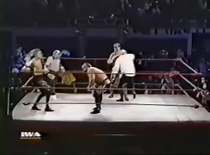 Legion of Doom vs Edge & Gangrel A rare and fascinating clash from a WWF / IWA Puerto Rico house show, pitting the unstoppable power of the Road Warriors against the dark, emerging edge of The Brood in a unique late-90s crossover moment. 🏪 WWF / IWA Puerto Rico House Show 📅 February 11, 1999 #LegionOfDoom #RoadWarriors #Edge #Gangrel #TheBrood #WWF #IWA #1999Wrestling #ProWrestlingHistory #HouseShowClassic | The Chronicles Of Wrestling
