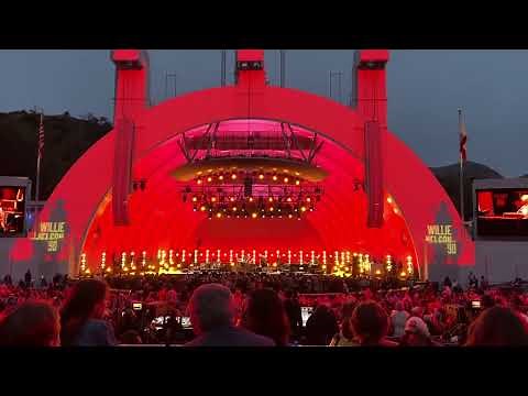 Norah Jones at Willie Nelson 90th birthday concert at Hollywood Bowl, 04.29.2023