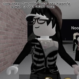 we all have that one frd!😋 #foryou #roblox #robloxmemes #robloxedit #robloxshorts #fypシ #funny