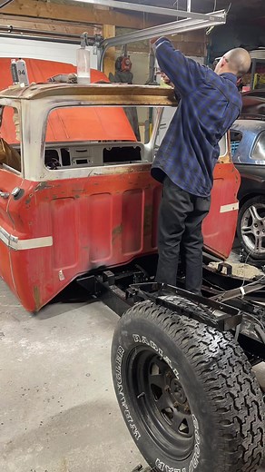 Chevrolet c10 air ride 1965 patina Project Cleaning the patina before Clear Coat #c10 #patina #patinatruck #baggedtrucks #chevrolettrucks