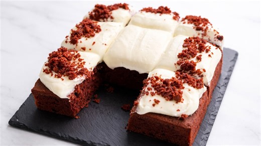 Effortless red velvet cake with cream cheese frosting