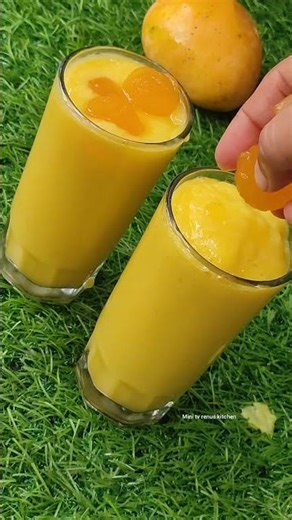 Summer Special Mango Milkshake Recipe 🥭 | Easy & Thick Mango Shake at Home | Meesho straws