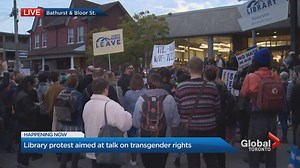 Meghan Murphy draws hundreds of protestors at Toronto appearance