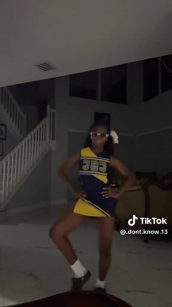 Explore the Secrets of Cheerleader Dance Moves