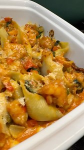 Seafood stuffed shells! When I tell you this is thee best seafood stuffed shells I have ever had, believe me. The layers to the richness of this dish will make your palate dance in glorious joy. 😋💃🏻 this would be perfect for dinner with a glass of wine 🍷 Ingredients: 1 Ib Jumbo Pasta Shells 1 lb Large Shrimp 8 oz lobster 8 oz lump crab meat 1/4 cup sundried tomatoes 2 cups spinach 1 onion 1 bell pepper (red and green) 2-3 cloves minced garlic or 1 tbsp garlic paste 1 cup mozzarella 1/2 cup p
