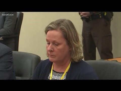 WATCH LIVE: Kim Potter sentencing