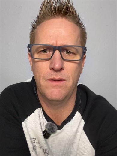 Most real estate agents don’t lack tools — they’re overwhelmed by them. CRMs, AI, social media, funnels… brokerages hand you everything and expect you to figure it out. That’s not growth. That’s chaos. The agents who win focus on one lane, master it, then stack from there. That’s the idea behind Popby. Clarity beats hustle. Every time. 👉 https://joinpopby.com/ #realestateagents #agentlife #brokeragemodel #realtortok #careergrowth