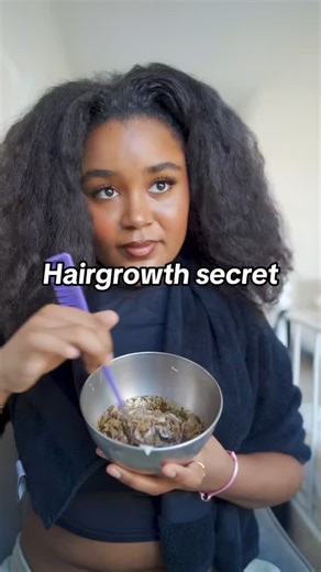 The hair growth secret is out! 🤫 Chebe powder is available in 50 and 30g. DM or WhatsApp to order 📲 | Natural hair kenya