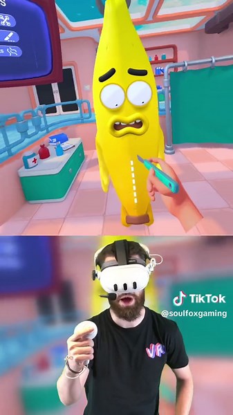 Fruit Surgery VR Game - Fun Banana Operation Simulator