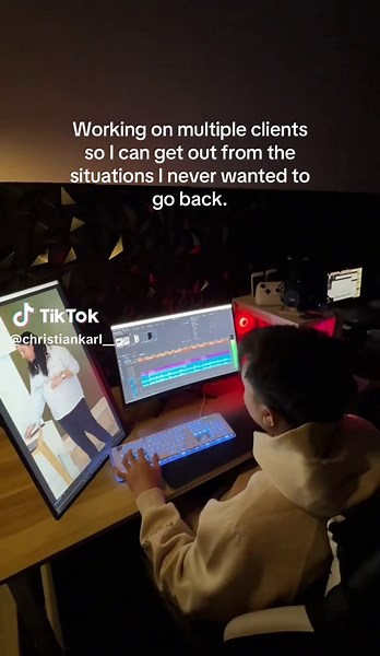 Choose your suffering wisely. #freelance #freelancer #videoeditor #fyp #mindset