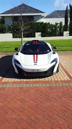Experience the Thrill of the McLaren 675LT