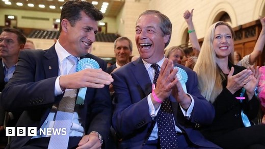 European elections 2019: Brexit Party dominates as Tories and Labour suffer