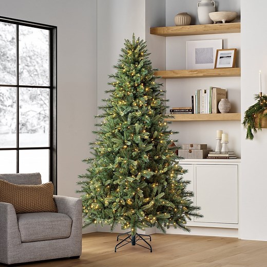 Member's Mark 7.5' Augusta Pine Pre-Lit Christmas Tree - Samsclub.com