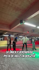La única y verdadera pista de hielo en Bogotá🤩 📍Dirección: Cc Santa Fe Sótano 2 🕣 Horarios: Todos los días desde la 1PM -9PM 💰Precios: 30.000 Sin factura por persona -Presentando tu factura te queda en 20.000 por persona 🙋 Todos sin importar su edad son bienvenidos #pistadehielo #pistadehieloenbogotá #planesenbogota #planesbogota #pistadehielo⛸️⛸️ #pistadehielosantafe #bogota #colombia #planes #planesenpareja #planesenfamilia #planesconniños #planesconbajopresupuesto #planesconamigos #Crisr