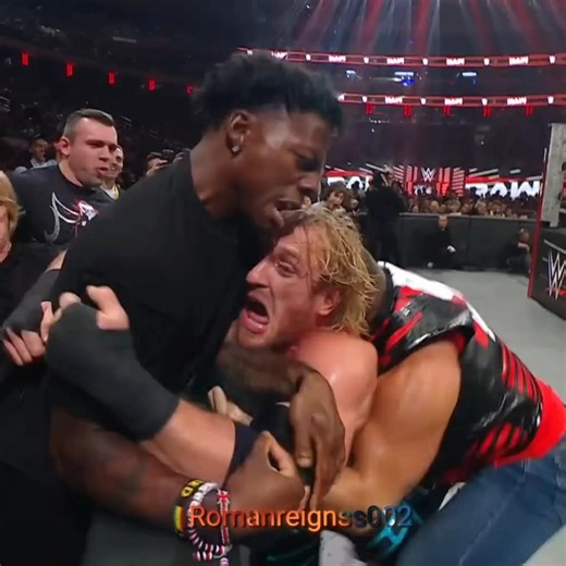 IShowSpeed Attacks LA Knight with Brass Knuckles ☠ #wwe #shorts #ishowspeed