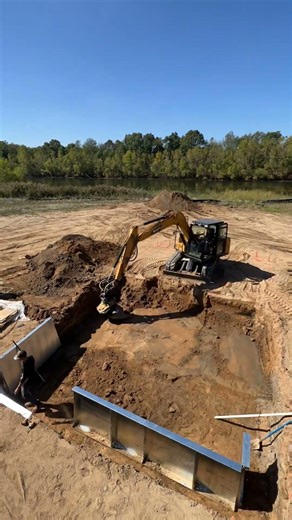 Full Excavation For A Vinyl Liner Pool In One Day!