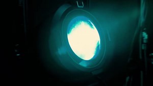 点滅するLED舞台照明の動画｜無料の動画素材サイト「動画AC」