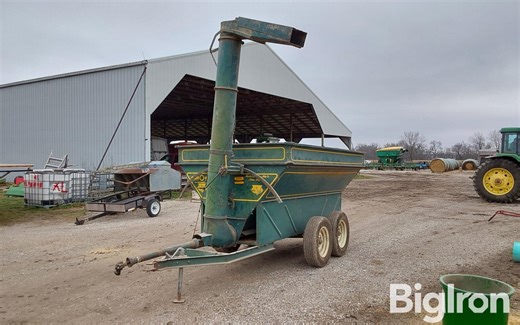 grain-O-vator Auger Feed Wagon | Agriculture