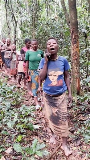 166K views · 1.2K reactions | La pesca entre las mujeres Baka es una...