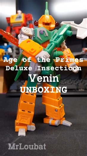 Weird...but neat | Age of the Primes Insecticon Venin Unboxing | MrLoubat | Transformers