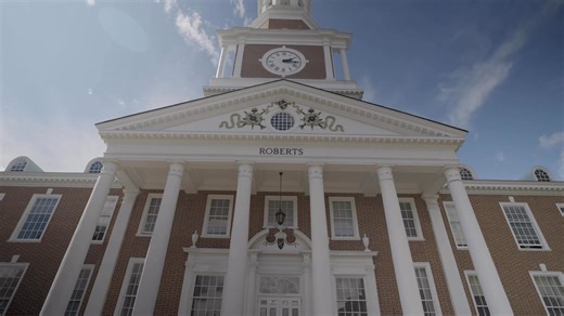 HPU feels like heaven 🤩 💜 The time to visit HPU is NOW! Sign up for a tour today using the link in our bio. We can't wait to see you soon! https://www.highpoint.edu/admissions/visits/ #HPU365 | High Point University