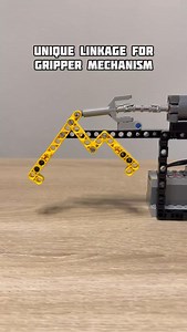 Unique Linkage for Gripper Mechanism #lego #legotechnic #mechanical #mechanism #engineering #machine #gripper #robotics | Bricks Master Builders