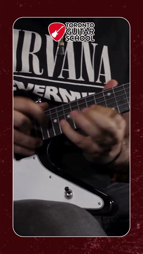 Guitar technique so smooth it's hypnotic 🎵 #guitartutorial #musicinstructor #viral