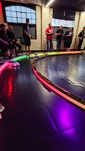 Autko możecie kupić tutaj😍 https://nitrodrift.pl/products/nitrodrift®-auto-rc-z-efektem-dymu | NitroDrift