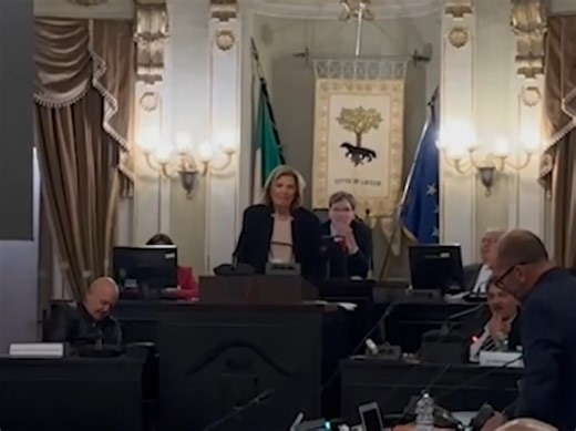 A Palazzo Carafa due nodi spinosi, Corte dei Conti e Filobus - trmtv