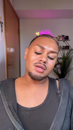 I need to redo this transition lol what a mess 👹👹 - @mehronmakeup cream face paint stick “red” & “white” @morphebrushes artistry palette black shade @myeyebb_official contacts @timaree_cosmetics holo 4 pigments Devil Costume kit found at @cvspharmacy 👺 - #halloween #easyhalloweencostume #devil #makeup #mua #makeuptransition #explorepage✨ | TréVon Xavier