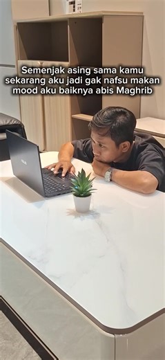 kenapa ya tiap siang aku selalu galau dan lemes, Abis Maghrib semangat lagi? #furniture #coffeetable #homewithstarlead #starlead_cibinongcitymall #galau