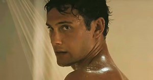 Cooper Koch reveals the truth about that shower scene in 'Monsters' and the reaction is unanimous: 'TMI'