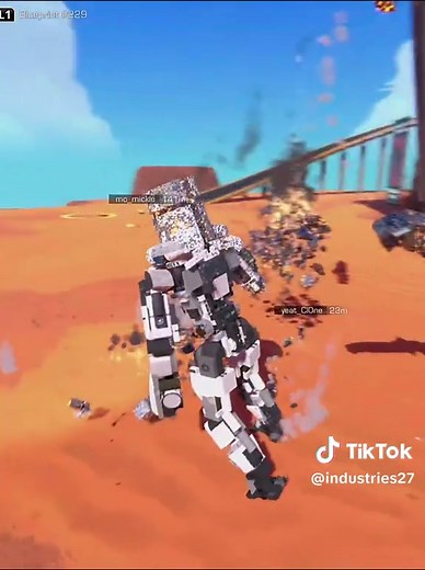 Striker Robot Build in Trailmakers
