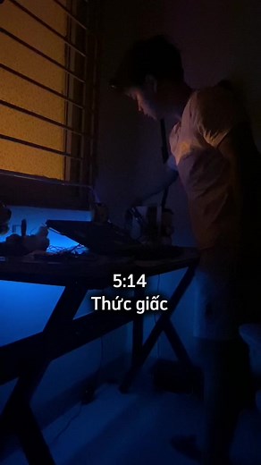 Vibe Code Việc Công Ty Tại Nhà