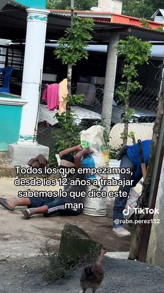 #sigueme❤️ #unorgulloseralbañil #albañilesmexicanos #construction #albañi